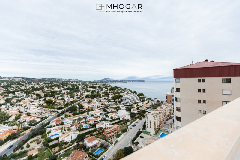 Calpe - Duplex Penthouse with Stunning Panoramic Views!